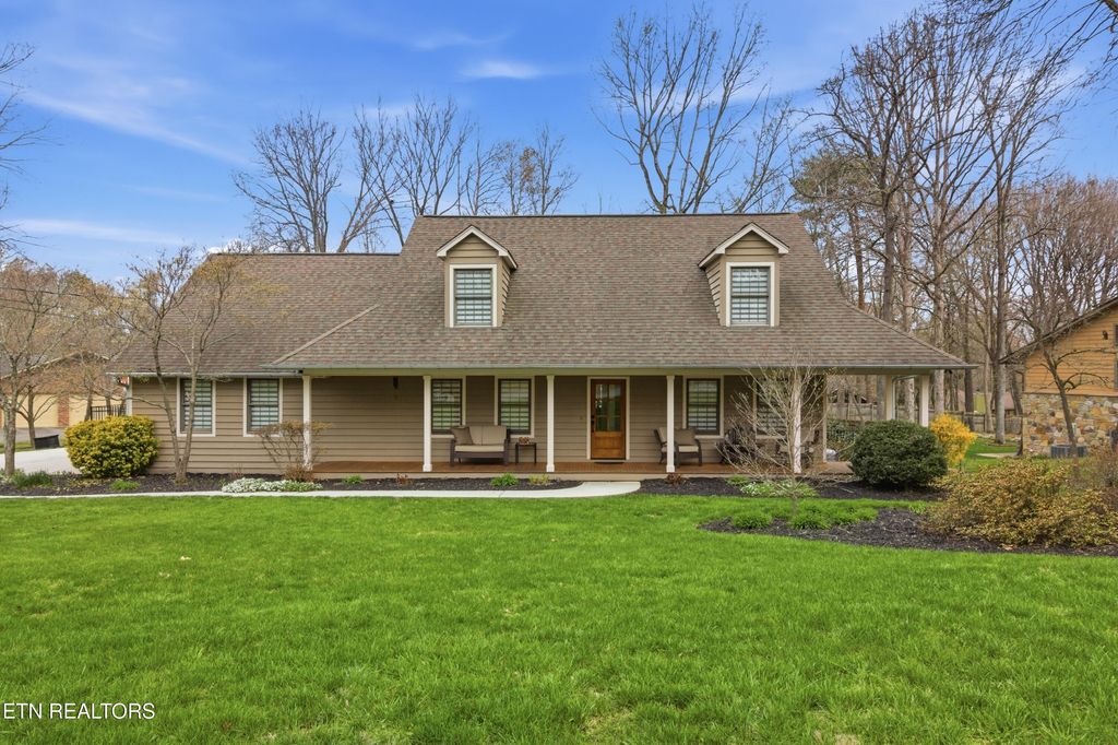 Photo of 7844 Ember Crest Tr, Knoxville, TN 37938 (MLS # 1333892)