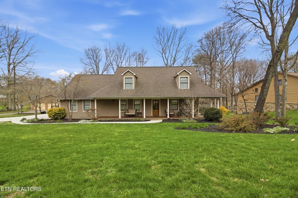 Photo of 7844 Ember Crest Tr, Knoxville, TN 37938 (MLS # 1333892)