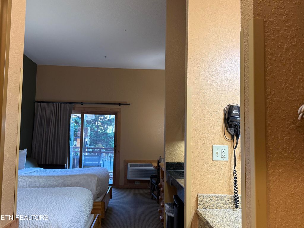 Photo of 1424 Old Knoxville Hwy #11001, Sevierville, TN 37876 (MLS # 1321961)