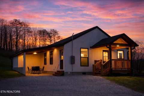 Photo of 6 Shawnee Trail Trl, Athens, TN 37303 (MLS # 1333614)