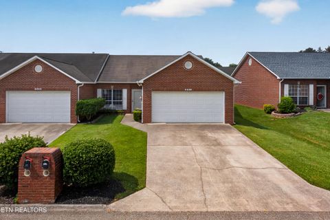 Photo of 4448 Broadmeadow Way, Knoxville, TN 37912 (MLS # 1347451)