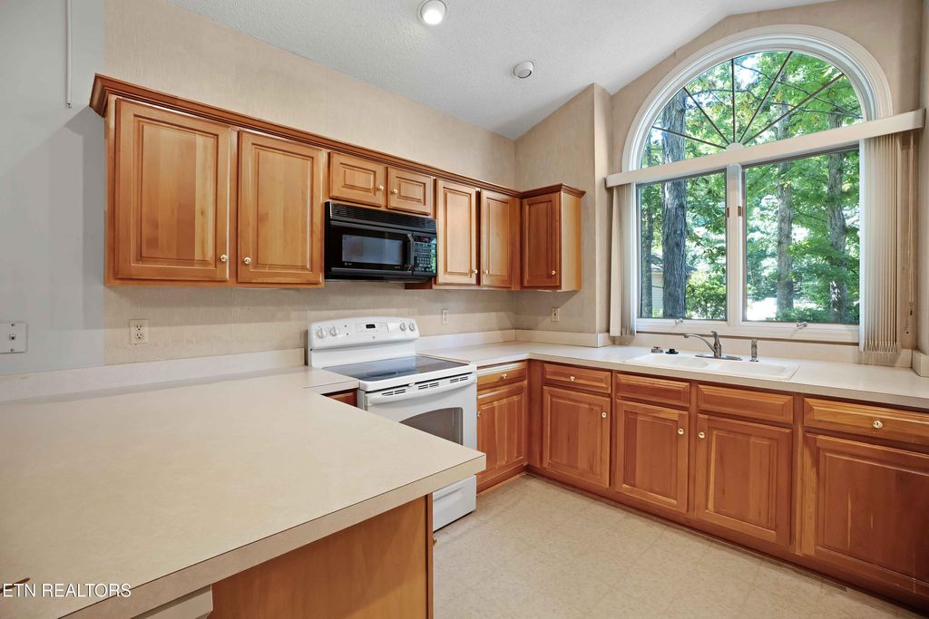 Photo of 312 Paoli Trace, Loudon, TN 37774 (MLS # 1322972)