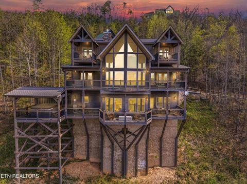 Photo of 2643 Dogwood Ridge Way, Sevierville, TN 37862 (MLS # 1336081)