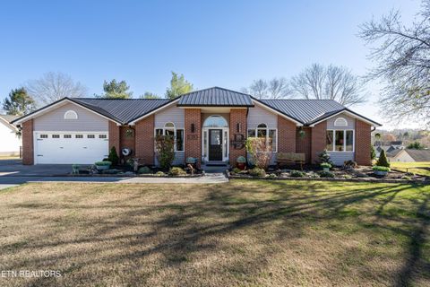 Photo of 1010 Columbine Lea, Sevierville, TN 37862 (MLS # 1336138)