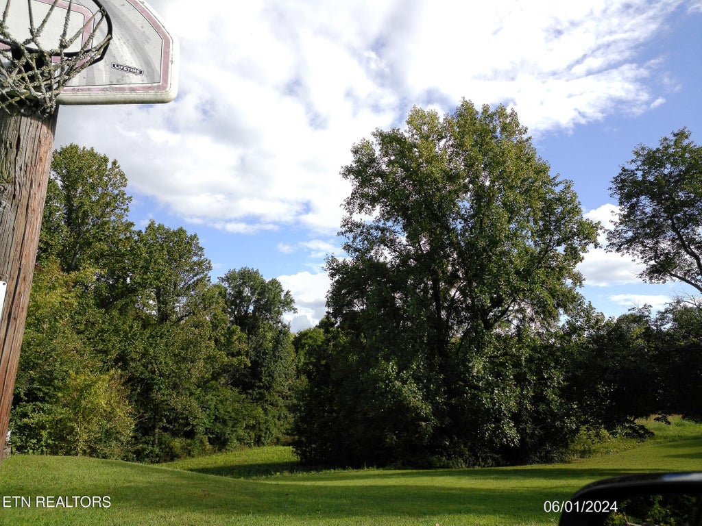 Photo of Ridge Rd, Maryville, TN 37803 (MLS # 1358065)