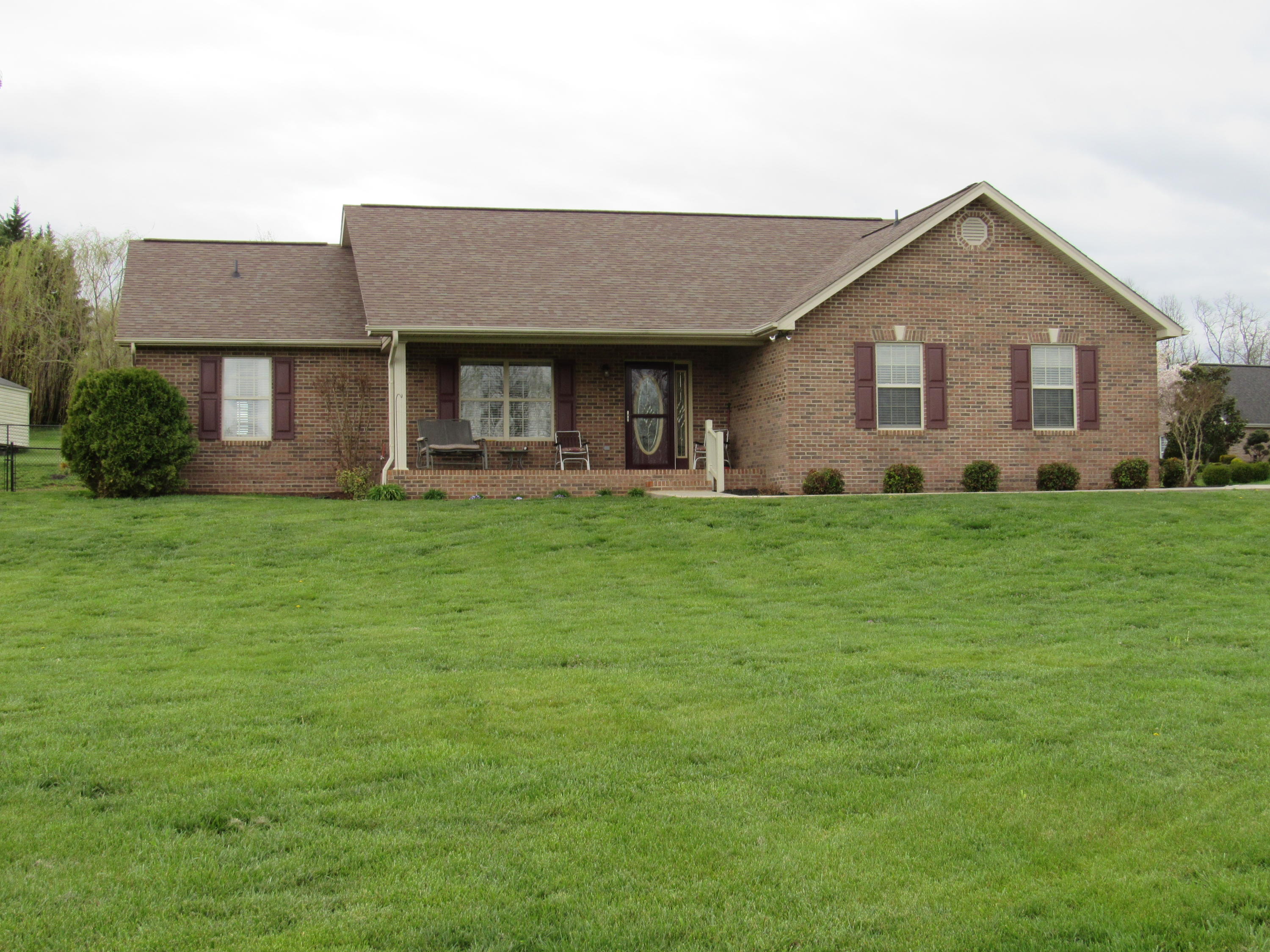 Photo 1 of 22 — 2531 Covington Circle, Sevierville, TN 37876