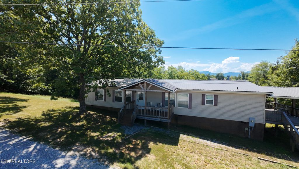 Photo of 1366 Paradise Lane, Dandridge, TN 37725 (MLS # 1308801)