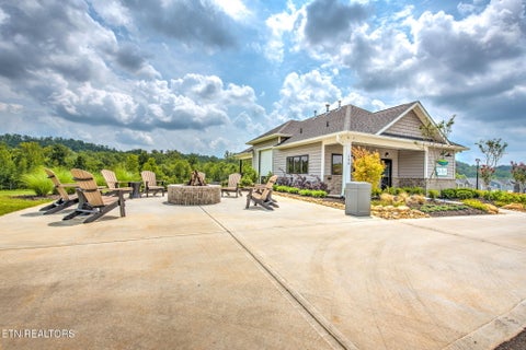 Tiny photo for 135 W Northberry St, Oak Ridge, TN 37830 (MLS # 1350205)
