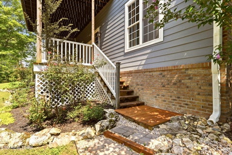 Tiny photo for 135 W Northberry St, Oak Ridge, TN 37830 (MLS # 1350205)