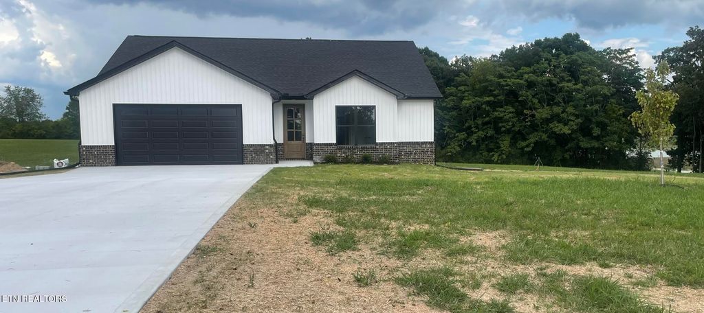 Photo of 5815 Caldwell Rd, Loudon, TN 37774 (MLS # 1327420)