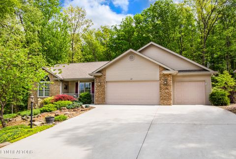 Photo of 22 Chelteham Lane, Crossville, TN 38558 (MLS # 1338963)
