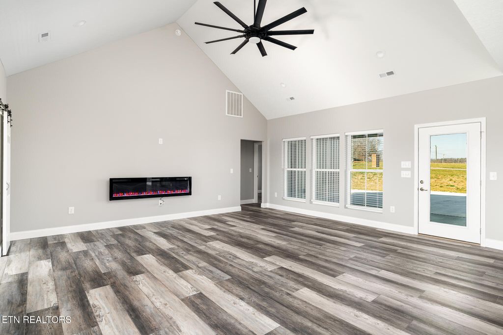 Photo of 1340 Jim Fain Rd, Sevierville, TN 37876 (MLS # 1327430)