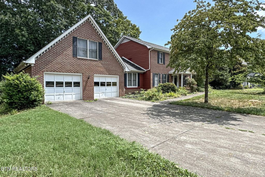 Photo of 420 Sugarwood Drive, Knoxville, TN 37934 (MLS # 1310699)