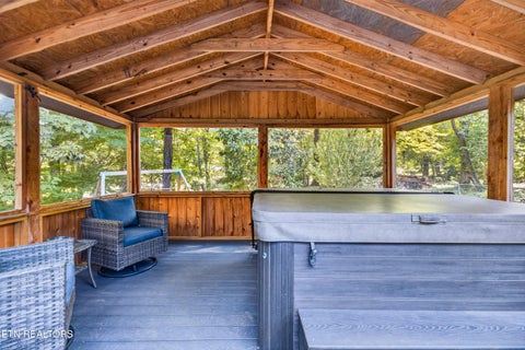 Tiny photo for 4434 Oakhurst Drive, Louisville, TN 37777 (MLS # 1355750)