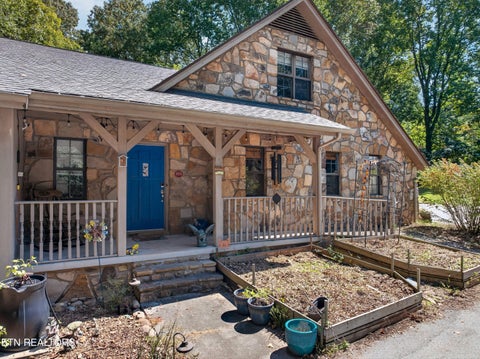 Tiny photo for 4434 Oakhurst Drive, Louisville, TN 37777 (MLS # 1355750)