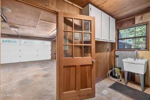 Tiny photo for 4434 Oakhurst Drive, Louisville, TN 37777 (MLS # 1355750)