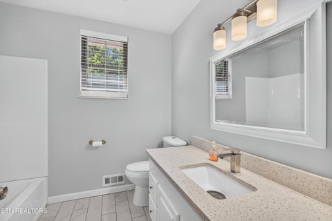 Tiny photo for 4434 Oakhurst Drive, Louisville, TN 37777 (MLS # 1355750)