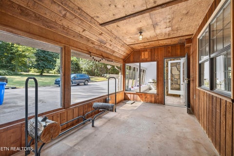 Tiny photo for 4434 Oakhurst Drive, Louisville, TN 37777 (MLS # 1355750)
