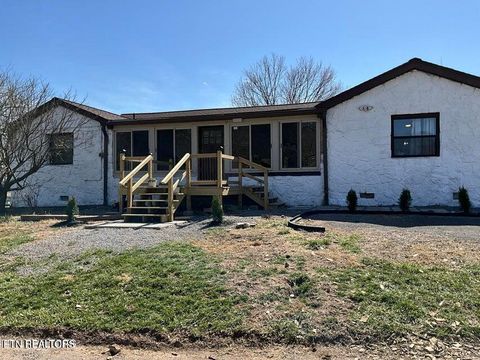 10724 E Emory Rd Luttrell TN 37779