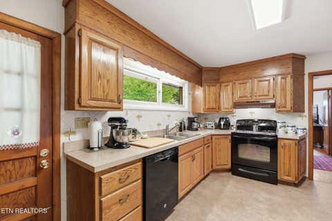 Tiny photo for 311 Woodhaven Lane, Clinton, TN 37716 (MLS # 1340014)