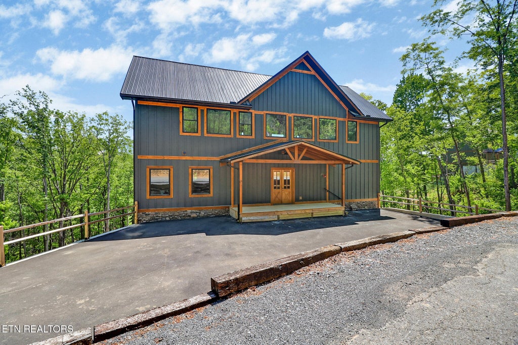 Photo of 1950 Spurling Rd, Sevierville, TN 37862 (MLS # 1346095)
