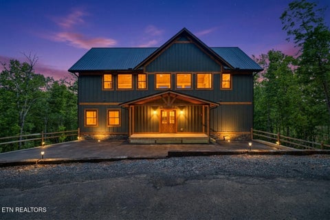 Photo of 1950 Spurling Rd, Sevierville, TN 37862 (MLS # 1346095)