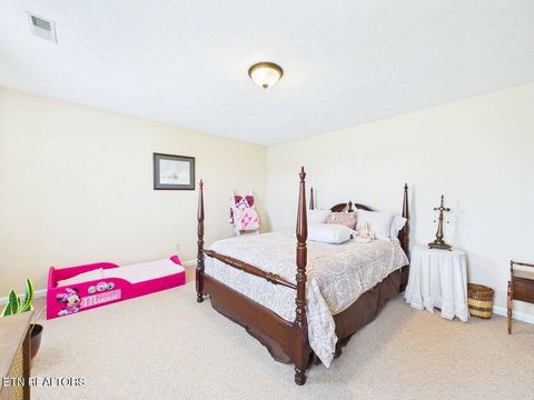 Tiny photo for 128 County Road 101, Riceville, TN 37370 (MLS # 1341354)