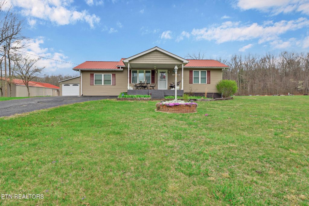 Photo of 925 Unity Church Rd, Jamestown, TN 38556 (MLS # 1334972)