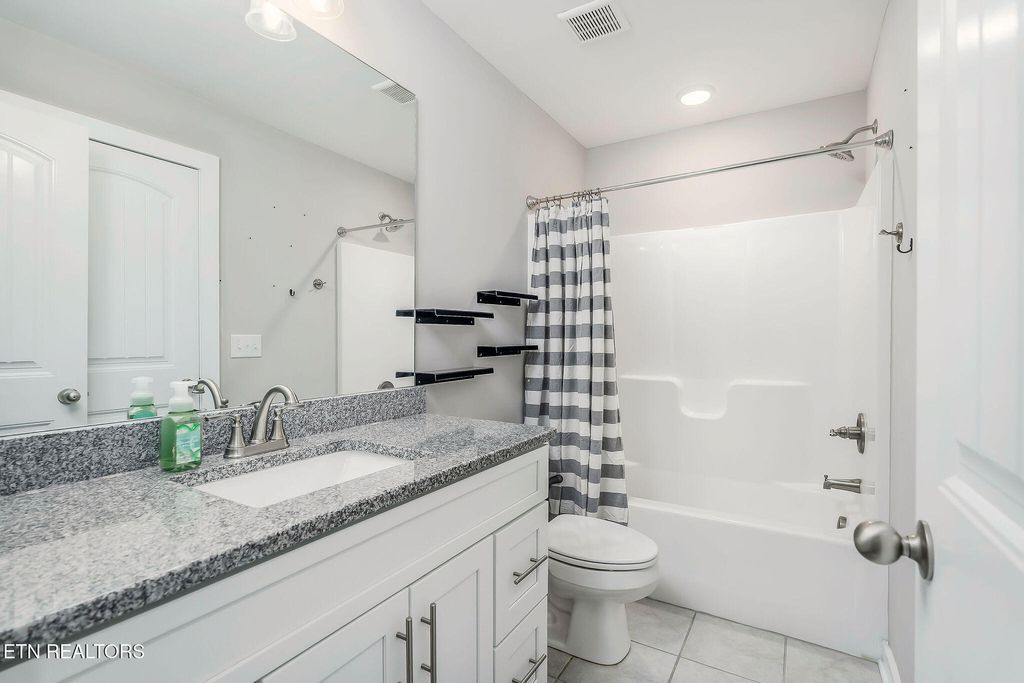 Photo of 158 Briarwood Lane, Smithville, TN 37166 (MLS # 1333905)