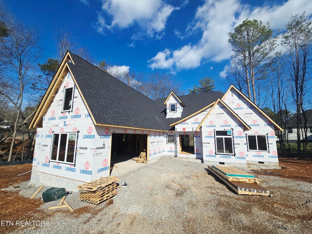 Photo of 129 Cheeyo Way, Loudon, TN 37774 (MLS # 1291300)