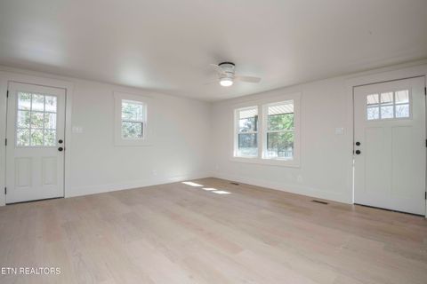 Tiny photo for 6223 Babelay Rd, Knoxville, TN 37924 (MLS # 1324701)