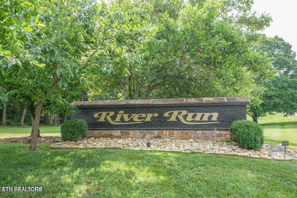 3813 Crescent Ridge Court