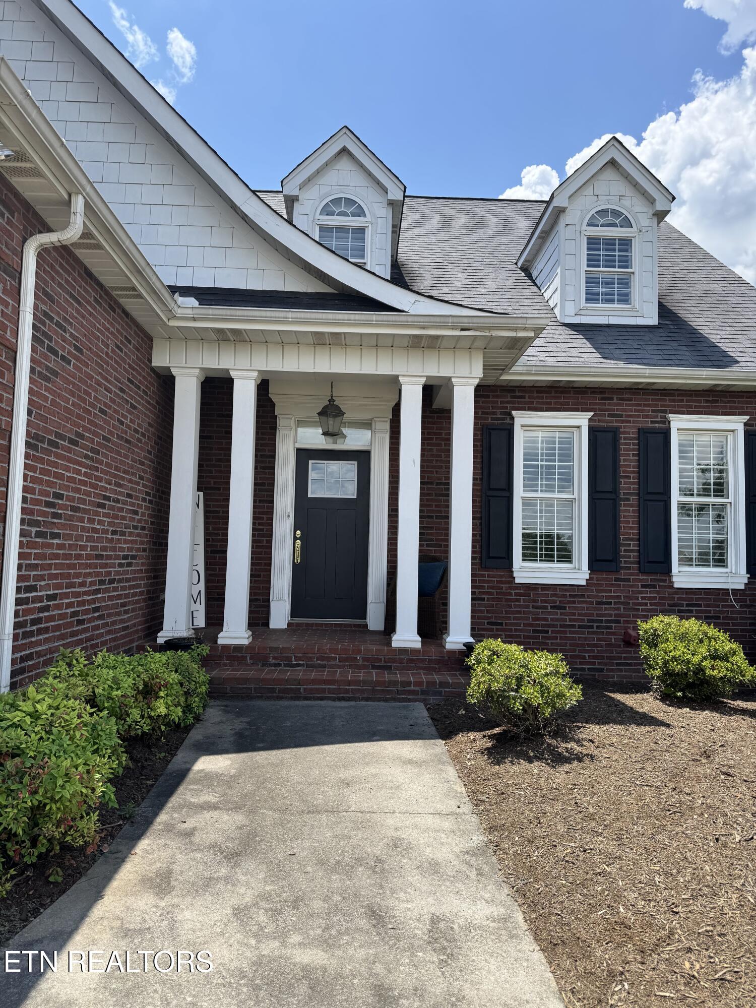 3813 Crescent Ridge Court