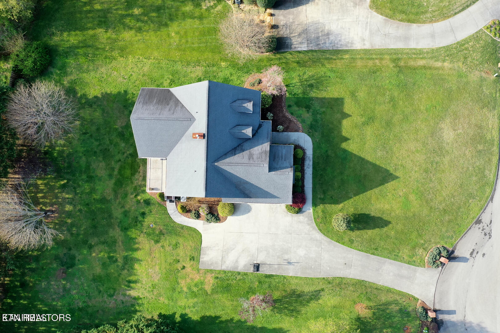 3813 Crescent Ridge Court