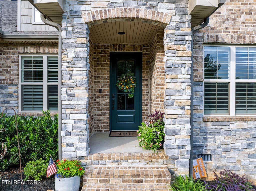 Photo of 140 Coyatee Circle, Loudon, TN 37774 (MLS # 1350491)