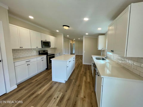 Tiny photo for 7230 Beelertown Rd, Powell, TN 37849 (MLS # 1353963)