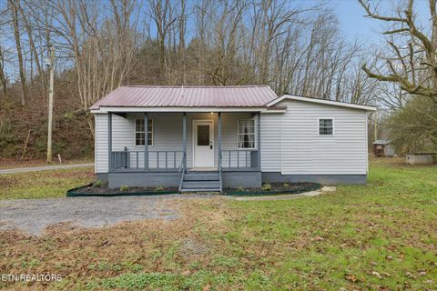 Photo of 2535 Chapman Hwy, Sevierville, TN 37876 (MLS # 1323742)