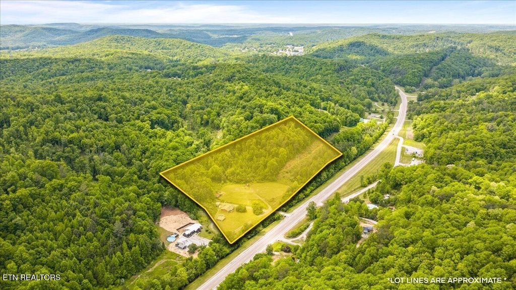 Photo of 4662 Baker Hwy, Huntsville, TN 37756 (MLS # 1340646)