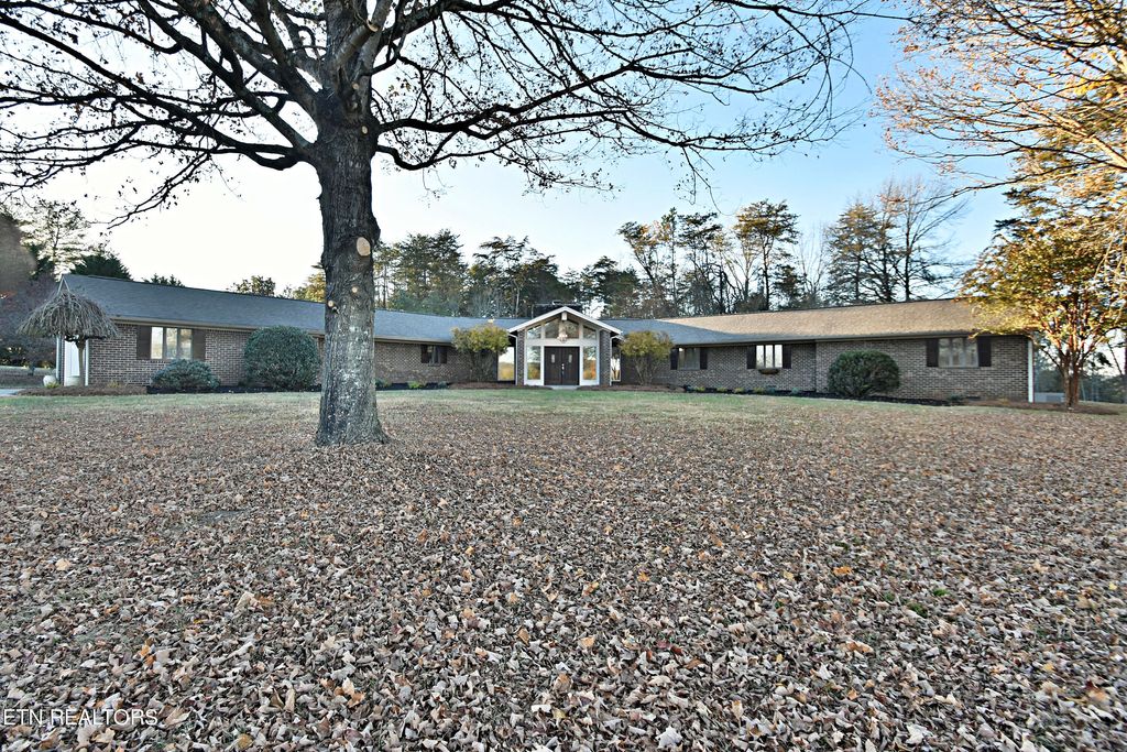Photo of 1105 N East End Rd, Strawberry Plains, TN 37871 (MLS # 1244566)