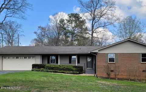 Photo of 422 Sherwood Drive, Maryville, TN 37801 (MLS # 1334391)