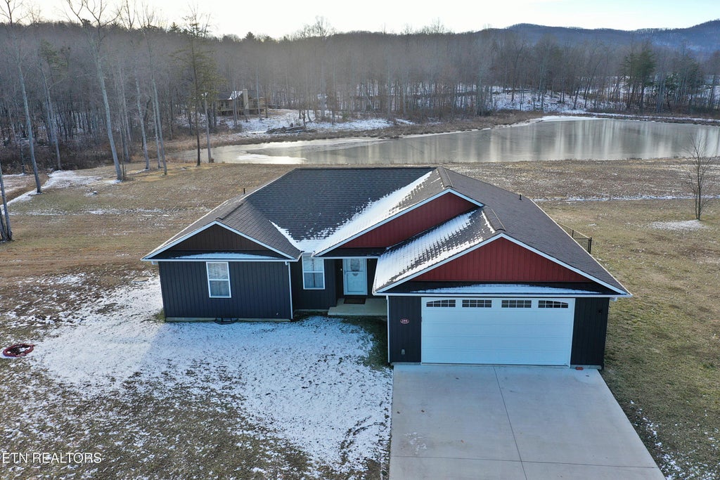 Photo of 194 Cordell Mtn Pvt Lane Ln, Winfield, TN 37892 (MLS # 1289218)
