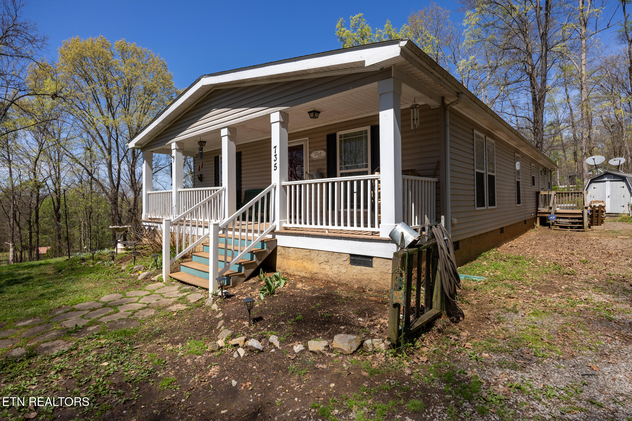 735 County Road 783
