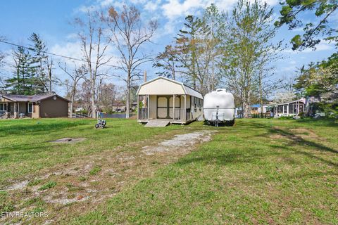 Tiny photo for 42 Linger Lake Lane, Crossville, TN 38571 (MLS # 1327512)