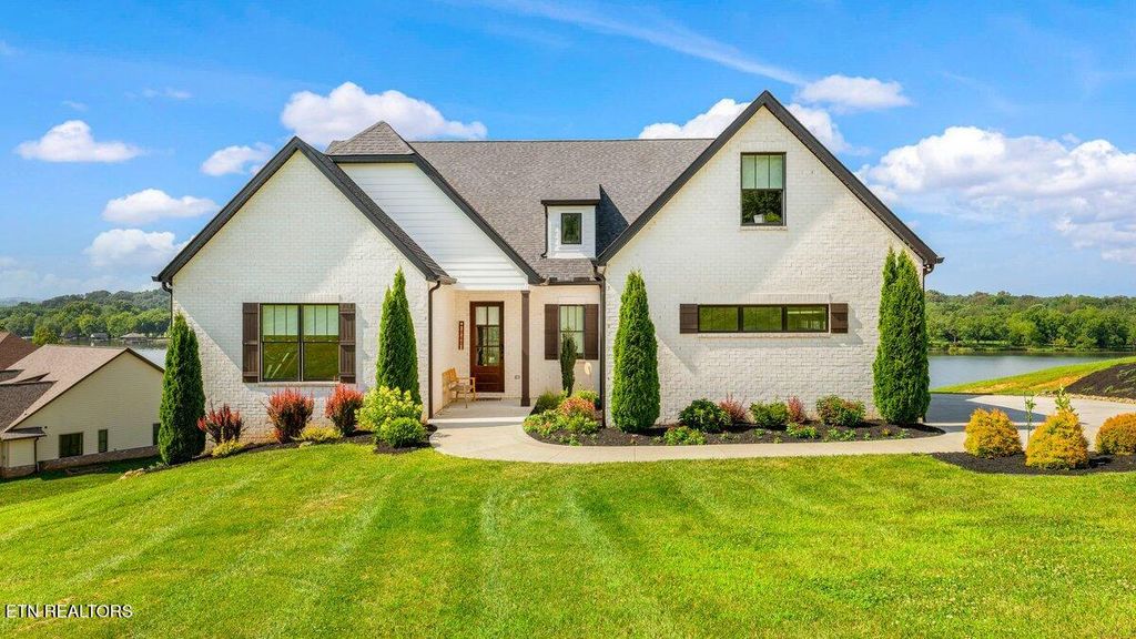 Photo of 560 Silent River Lane, Loudon, TN 37774 (MLS # 1307809)