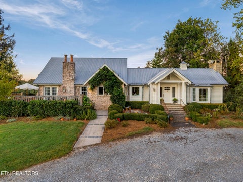 Photo of 2040 Ellejoy Rd, Seymour, TN 37865 (MLS # 1360130)