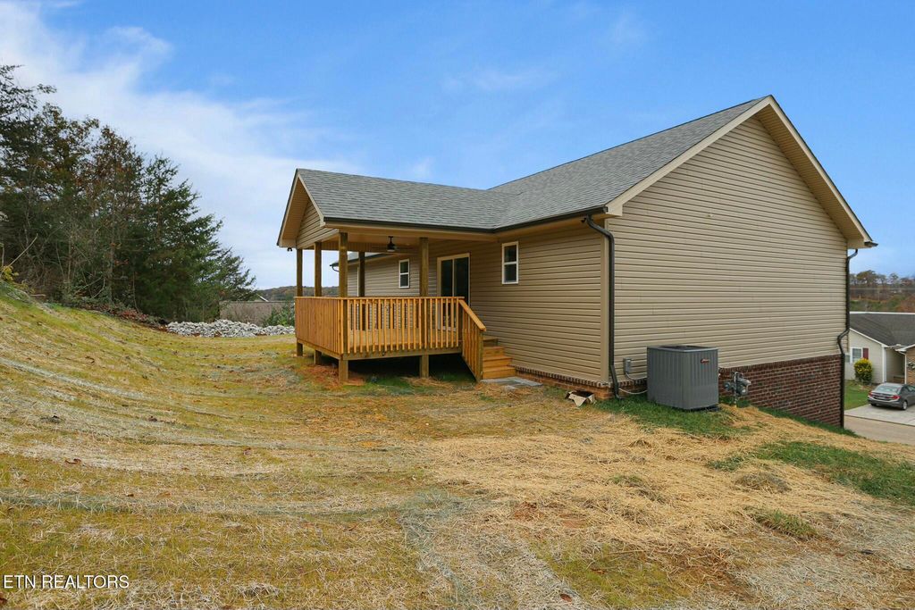 Photo of 3912 Hillside Terrace Lane, Knoxville, TN 37924 (MLS # 1330558)