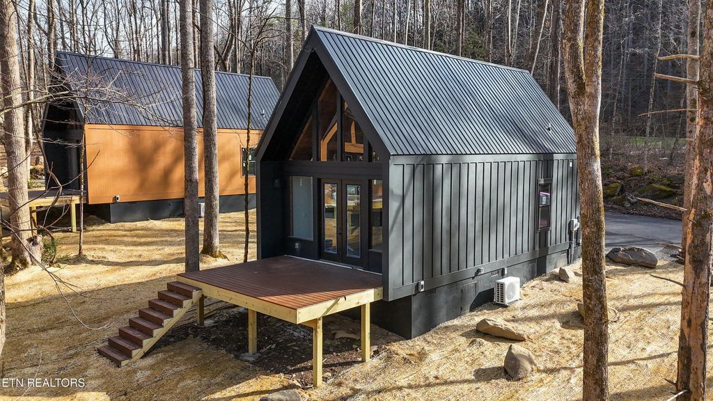 Photo of 216 Braydens Way, Gatlinburg, TN 37738 (MLS # 1319130)