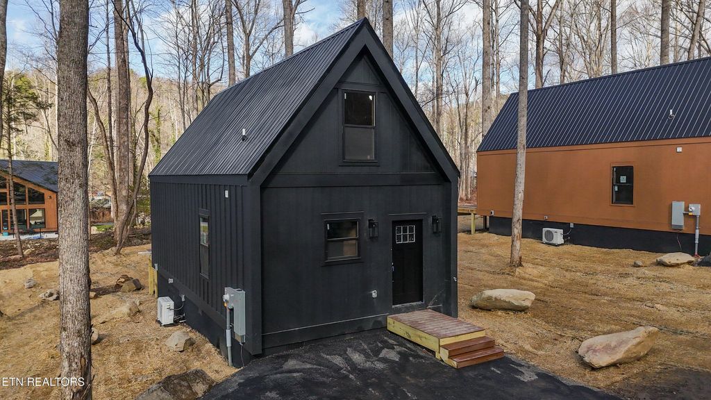 Photo of 216 Braydens Way, Gatlinburg, TN 37738 (MLS # 1319130)