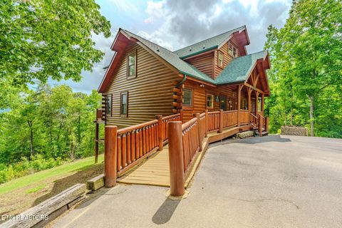 Tiny photo for 2724 Cats Paw Lane, Sevierville, TN 37862 (MLS # 1339299)