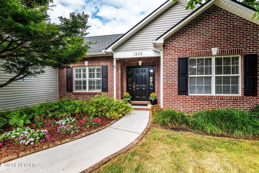 Photo of 1205 Walnut Branch Lane, Knoxville, TN 37922 (MLS # 1269248)